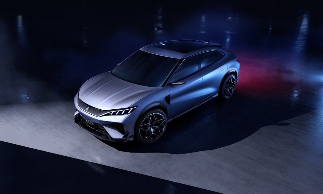 BYD annonce une charge à 1 000 kW : 400 km en 5 min ! (2025)