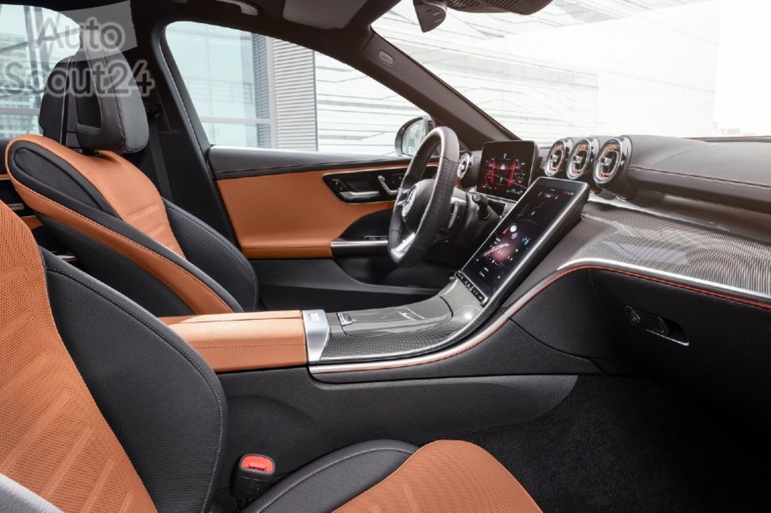 Mercedes-Benz-C-Class-2022-1280-2a (2).jpg