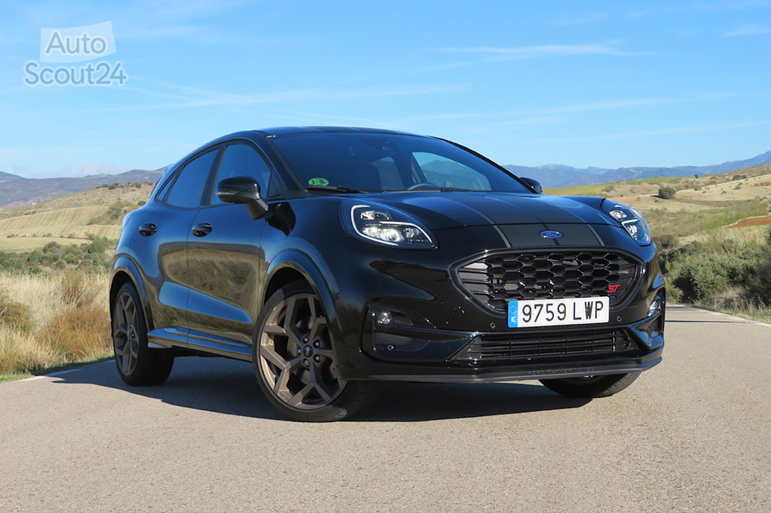 15_ford Puma ST gold edition.JPG