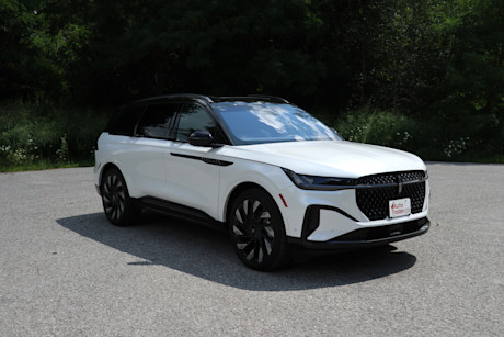 Editorial 2024 lincoln nautilus td jm 240930 1