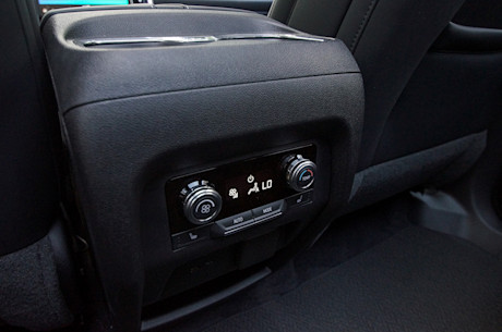 Editorial 2024 gmc acadia fd jv 240613 29