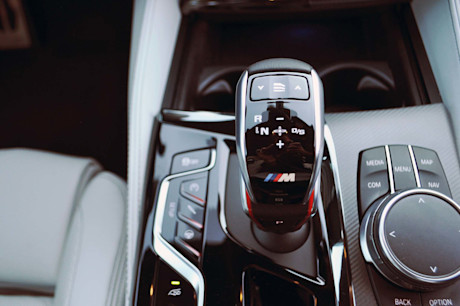 Editorial 2018 bmw m5 35 mb
