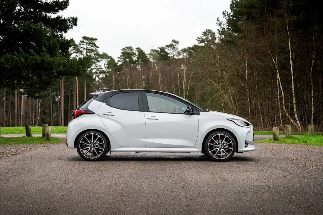 toyota yaris gr sport hybrid 823 toyota yaris gr sport hybrid 823