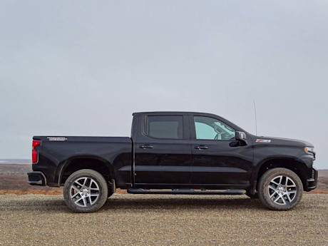 Editorial 2019 chevrolet silverado lt trail boss 04 jb