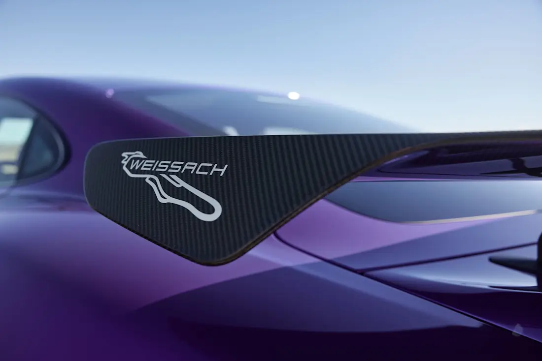 271904 1920x1281 271904 1920x1281