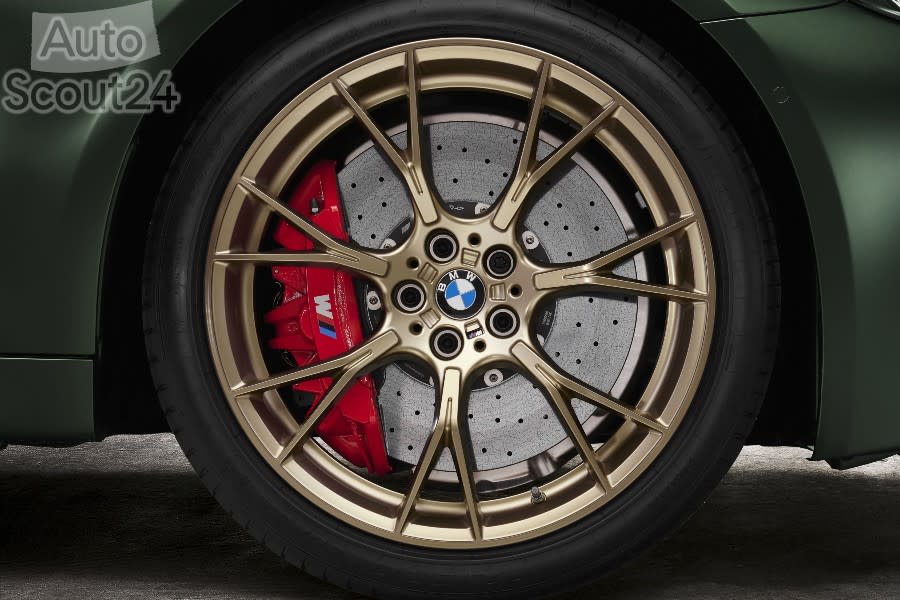 P90411357_highRes_the-new-bmw-m5-cs-st (2).jpg