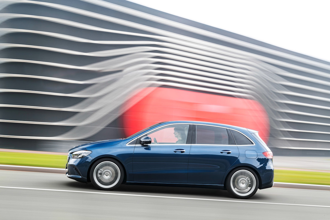 Mercedes-Benz B-klasse 200 opzij