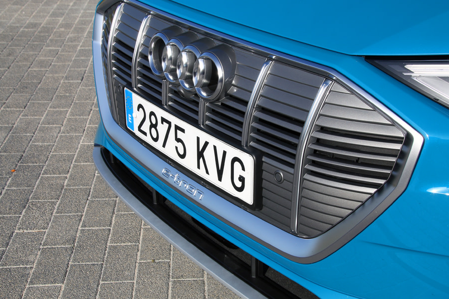 audi-etron-02.JPG