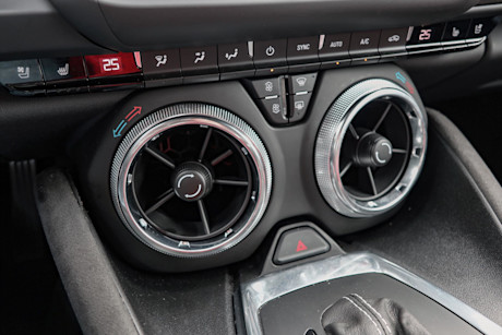 Editorial 2020 chevrolet camaro 2ss coupe 24 jm