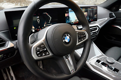 BMW M340i xDrive 2023 : essai routier Body Image