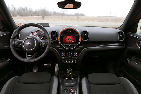 Editorial 2020 mini jcw countryman all4 17 jw