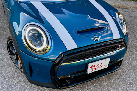 Editorial 2022 mini cooper s 5 door premierplus 11 ct