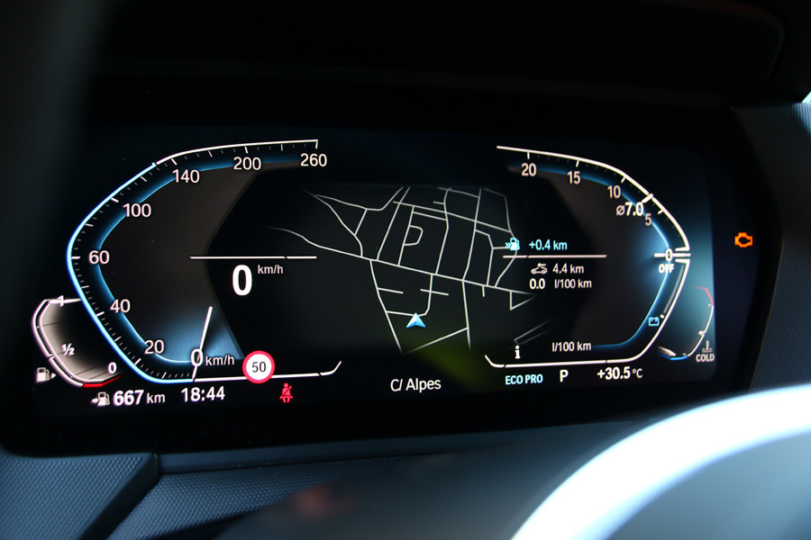BMW 218i gran coupe (66).JPG