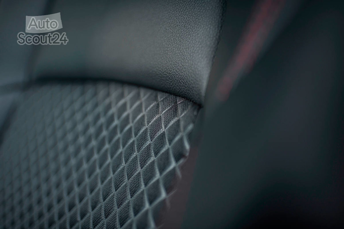 Nuevo-Toyota-Yaris-Hybrid-2021-(13).jpg