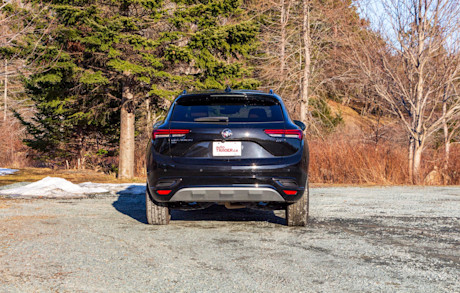 Editorial 2021 buick envision awd essence sport touring 10 ew