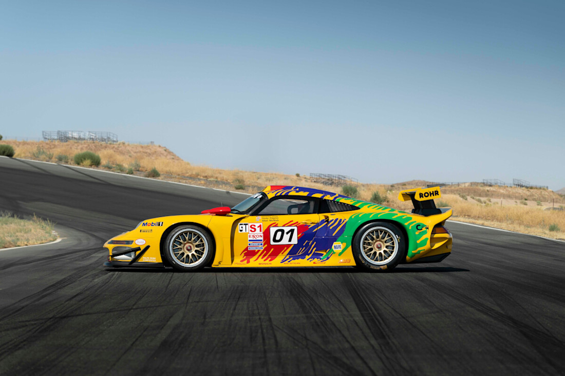 1997 911 GT1 - 2.jpg