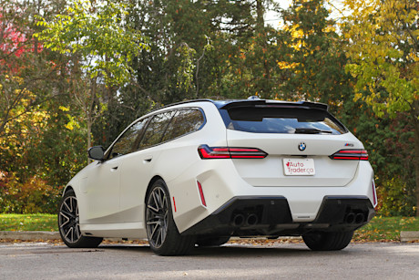 2025 BMW M5 Touring Review Image