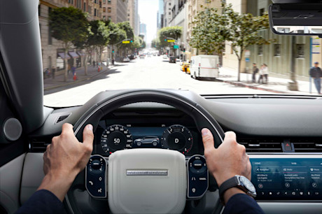 Editorial 2020 land rover range rover evoque 01 land rover