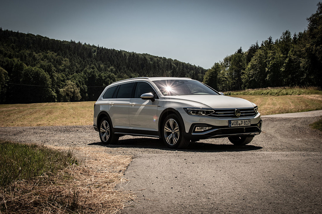 Detailarbeit: Erste Fahrt im neuen VW Passat GTE und Alltrack