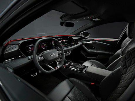 Editorial 2025 audi s6 e tron sportback audi preview 240717 pb 14