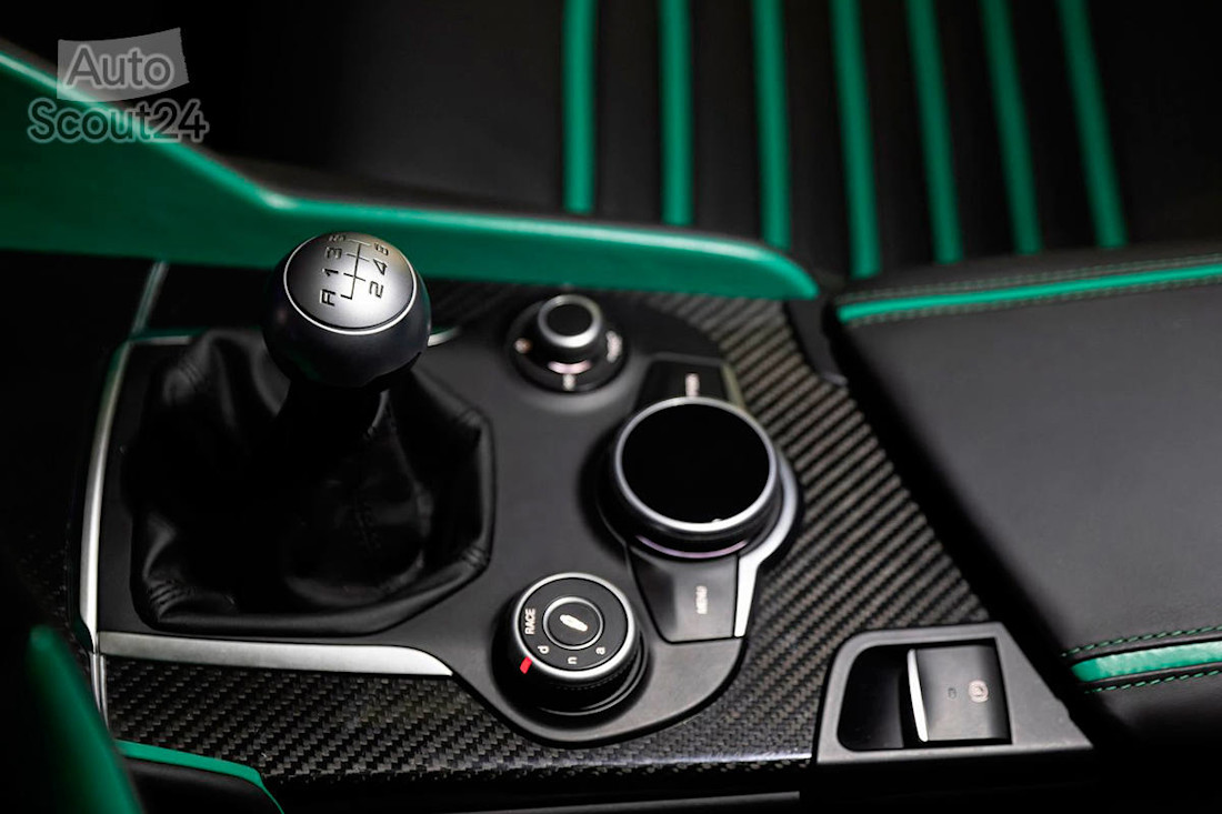 Alfa_Romeo-Giulia_SWB_Zagato-2023 (4).jpg