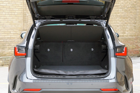 Editorial 2022 lexus nx 350h luxury package 21 jl