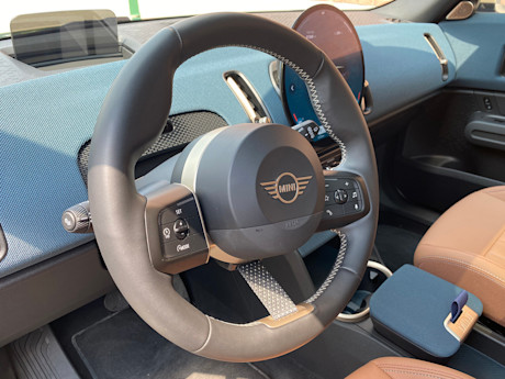 2025 Mini Countryman SE Review Body Image