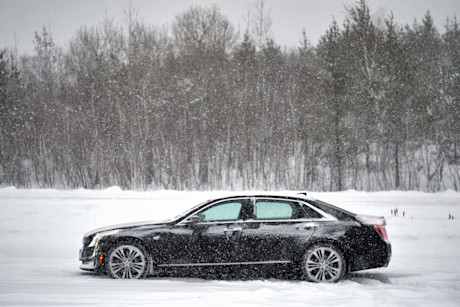 Editorial 2017 cadillac ct6 platinum awd 03 jp