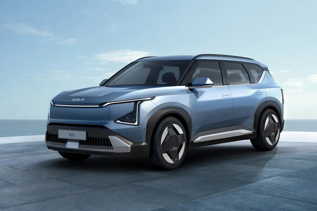 Kia onthult EV5 in de hoop dat jij geen Skoda Enyaq bestelt Kia onthult EV5 in de hoop dat jij geen Skoda Enyaq bestelt