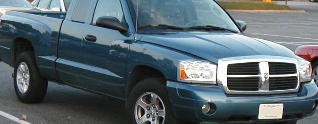 dodge-dakota-l-02