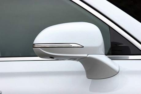 Editorial 2017 genesis g90 33t 11 dh