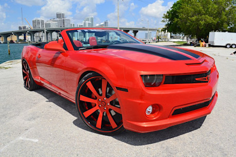 Editorial 09a mccustoms victormartinez