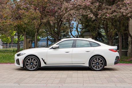 Editorial 2022 bmw i4 edrive40 06 jl