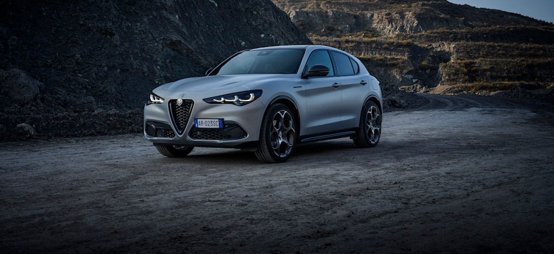 Facelift geeft Alfa Romeo Giulia en Stelvio nieuwe familietrekjes (2022)