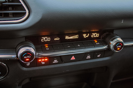 Mazda CX-30 GT Turbo 2022 : essai routier Body Image