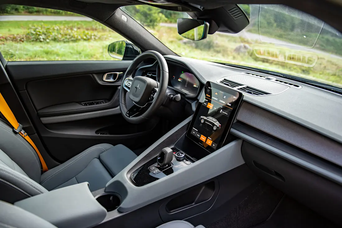 Polestar-2-Long-Range-Dual-Motor-Interieur