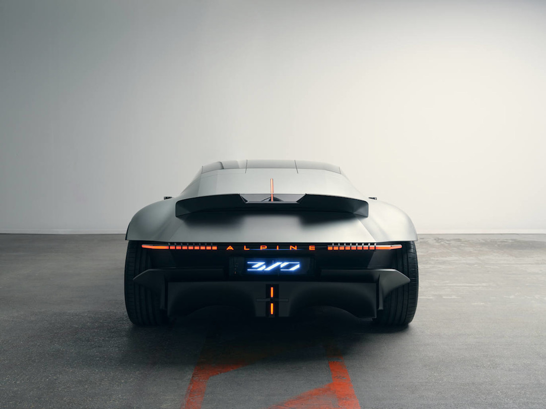 Alpine-A310-VISION-5.jpg