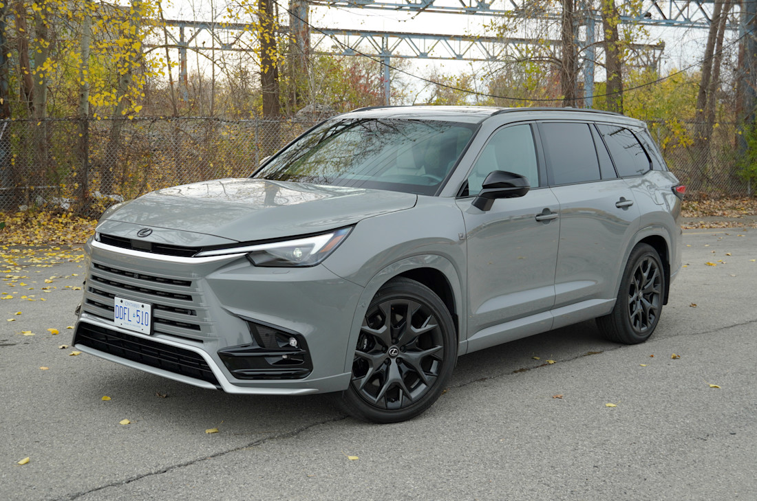 Editorial lexus tx 500h 2026 13