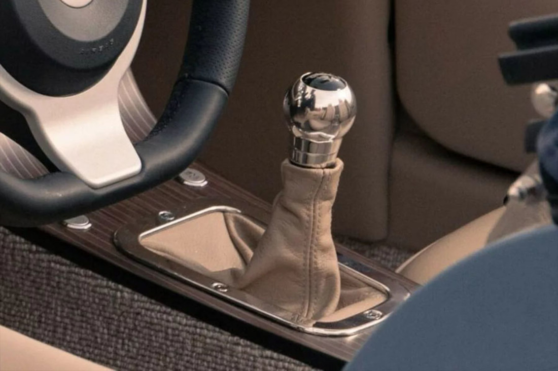 Morgan Plus 4 06.jpg