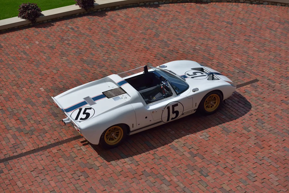 Ford-GT40-Roadster-Prototype-1965 (6).jpg