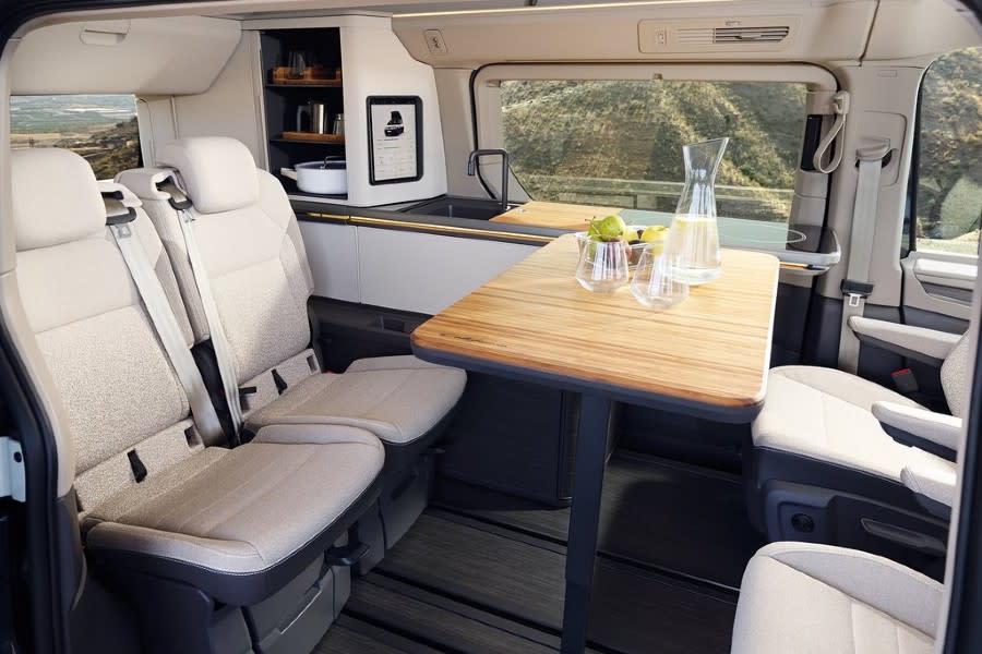 Volkswagen-California_Concept-2023-1024-14.jpg
