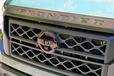 Editorial 2022 nissan frontier crew cab pro 4x 19 jm