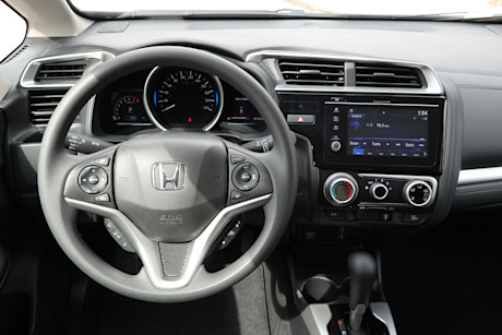 Editorial honda fit lx cvt 2019 10