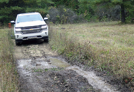 Editorial 04a 2016 chevrolet silverado