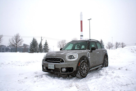 Mini Cooper S E Countryman ALL4 2018 : L’éclectique VUS urbain s’électrise Image