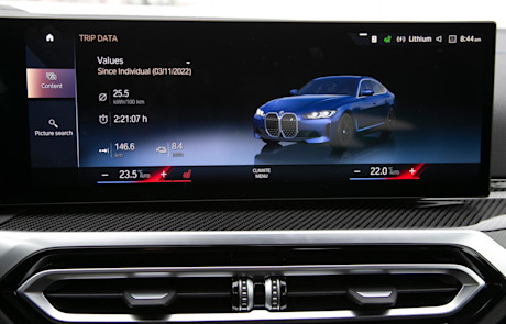 Editorial 2022 bmw i4 m50 xdrive 21 jw