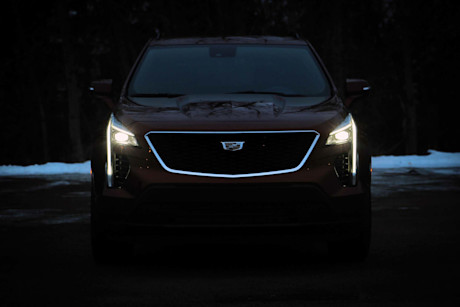 Editorial 2019 cadillac xt4 awd sport 02 ts