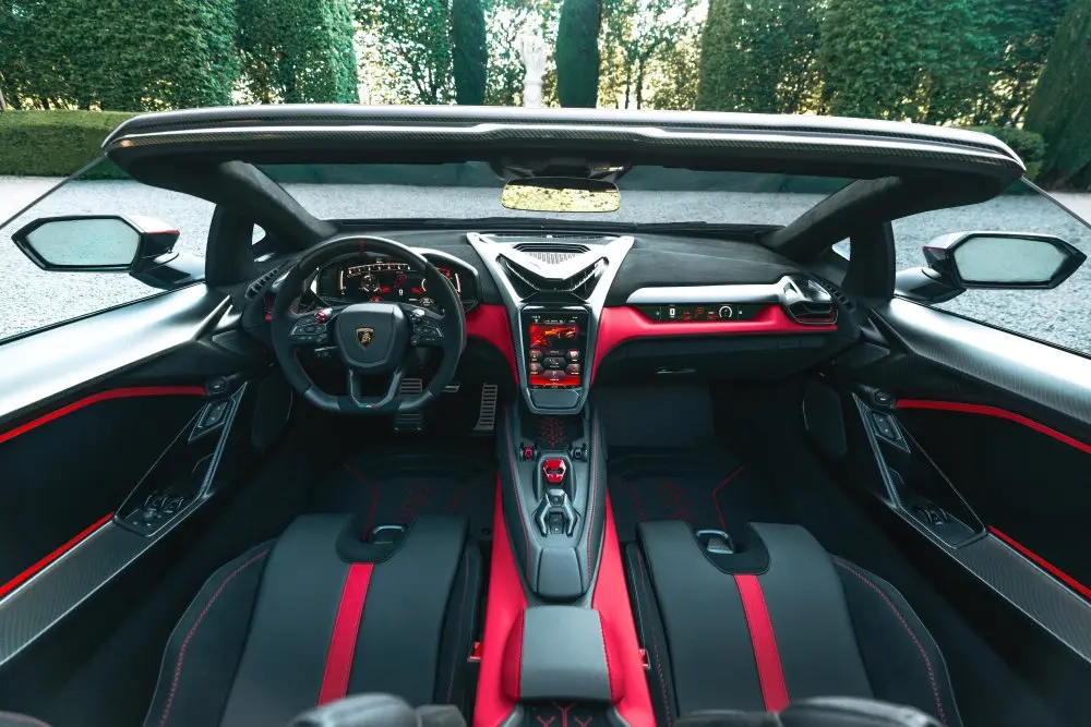 interni-lamborghini-fenomeno-roadster2