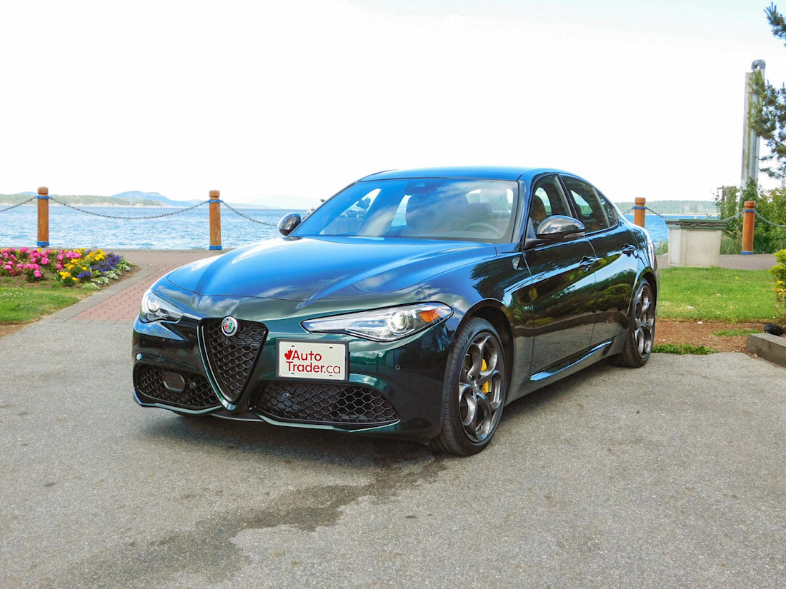 Editorial 2021 alfa romeo giulia ti sport awd 03 sh