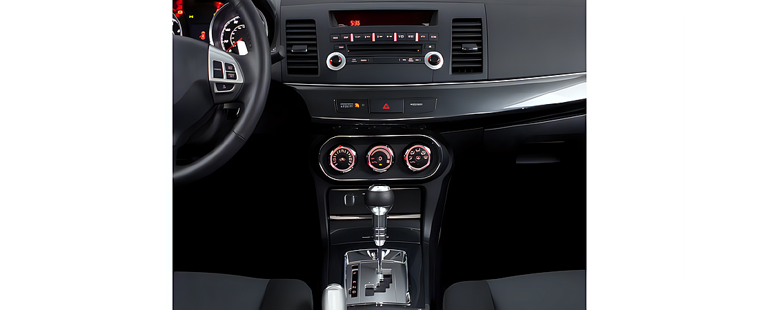 Mitsubishi Lancer 2010 11